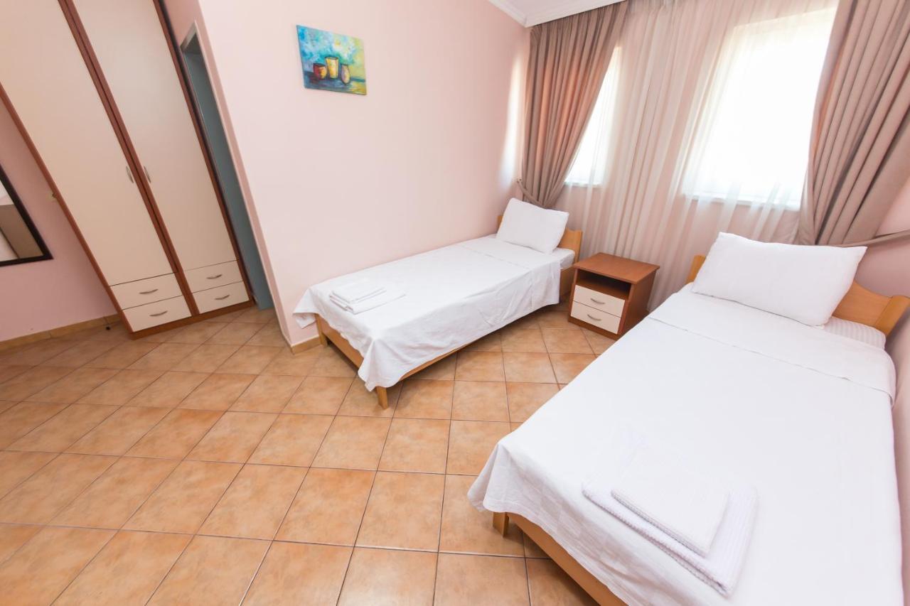 Hotel Heritage Tirana Extérieur photo