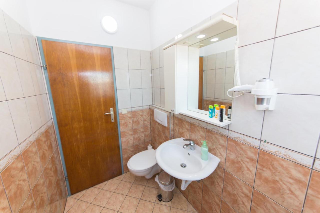 Hotel Heritage Tirana Extérieur photo
