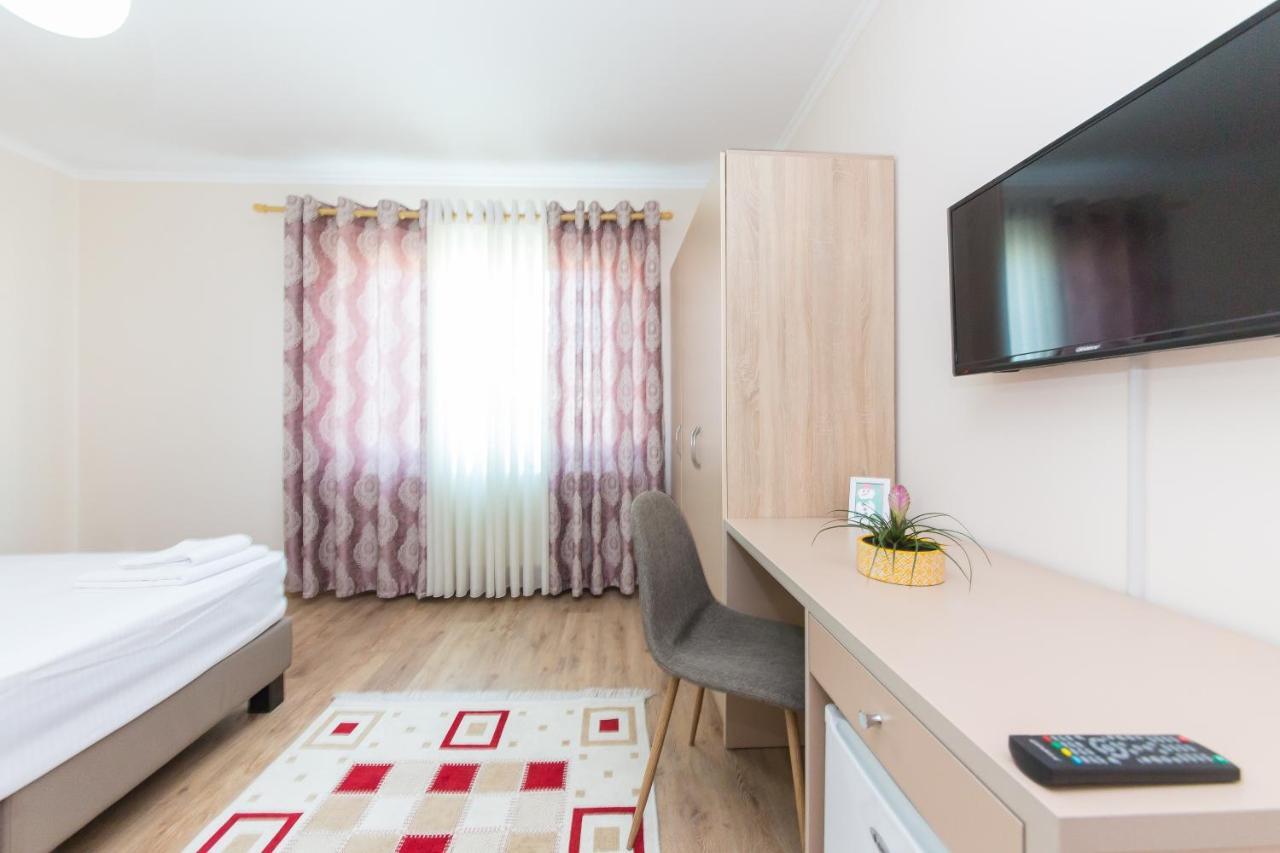 Hotel Heritage Tirana Extérieur photo